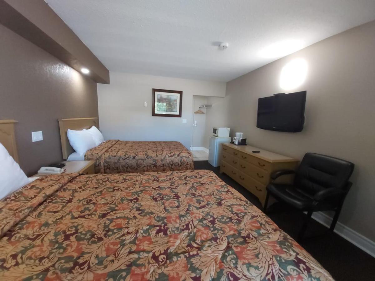 Arnprior Motor Inn Εξωτερικό φωτογραφία