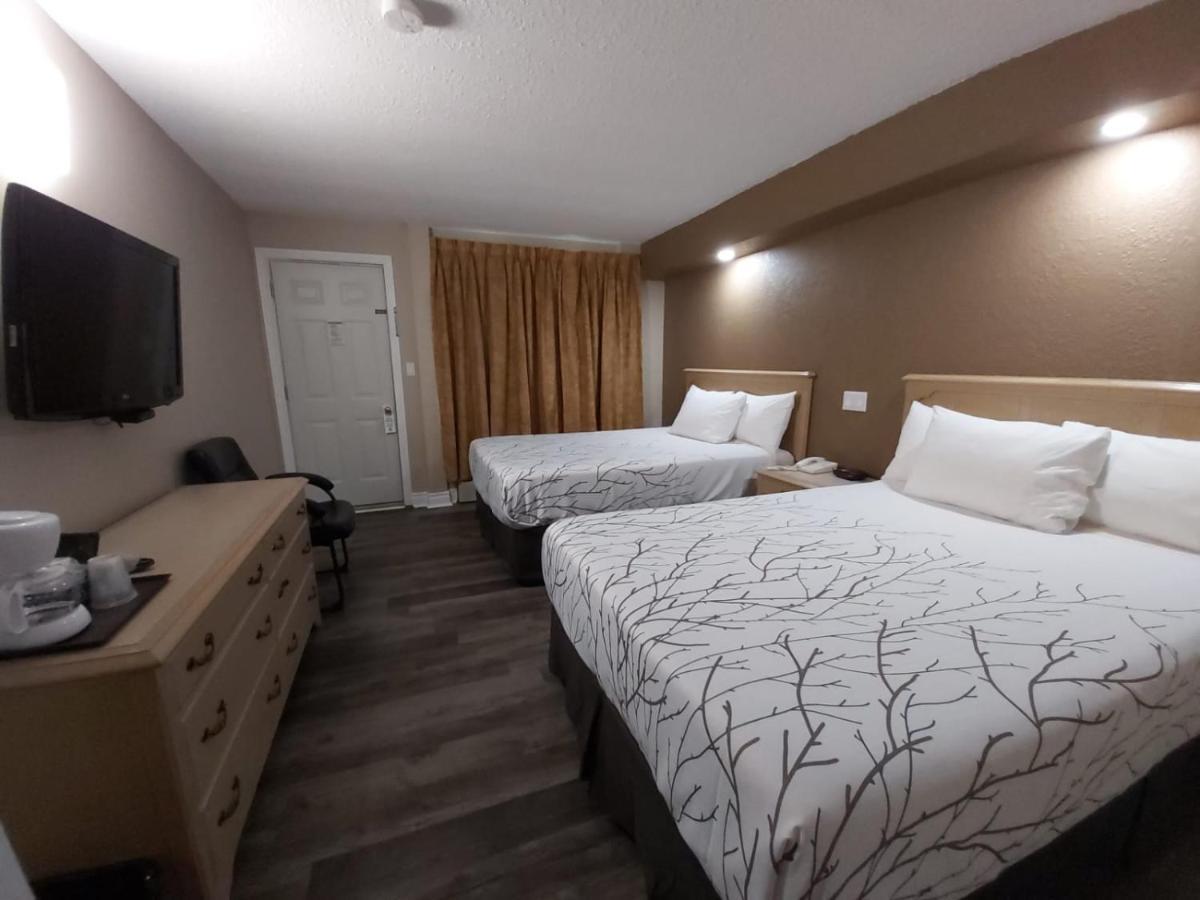 Arnprior Motor Inn Εξωτερικό φωτογραφία