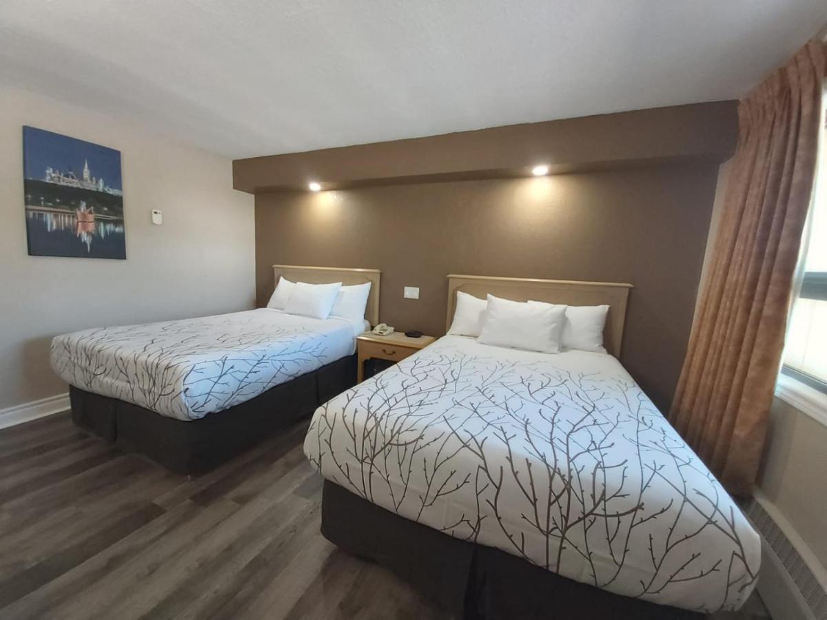 Arnprior Motor Inn Εξωτερικό φωτογραφία