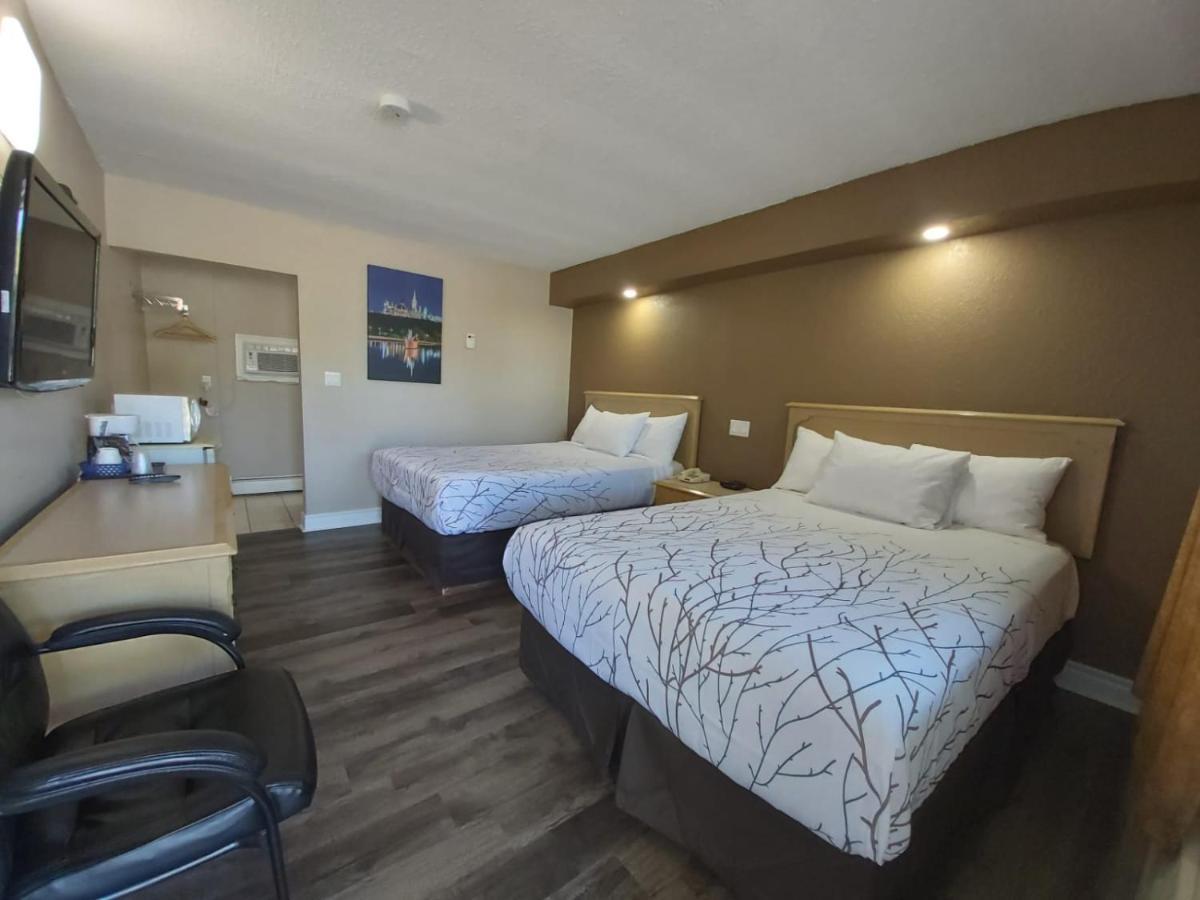 Arnprior Motor Inn Εξωτερικό φωτογραφία