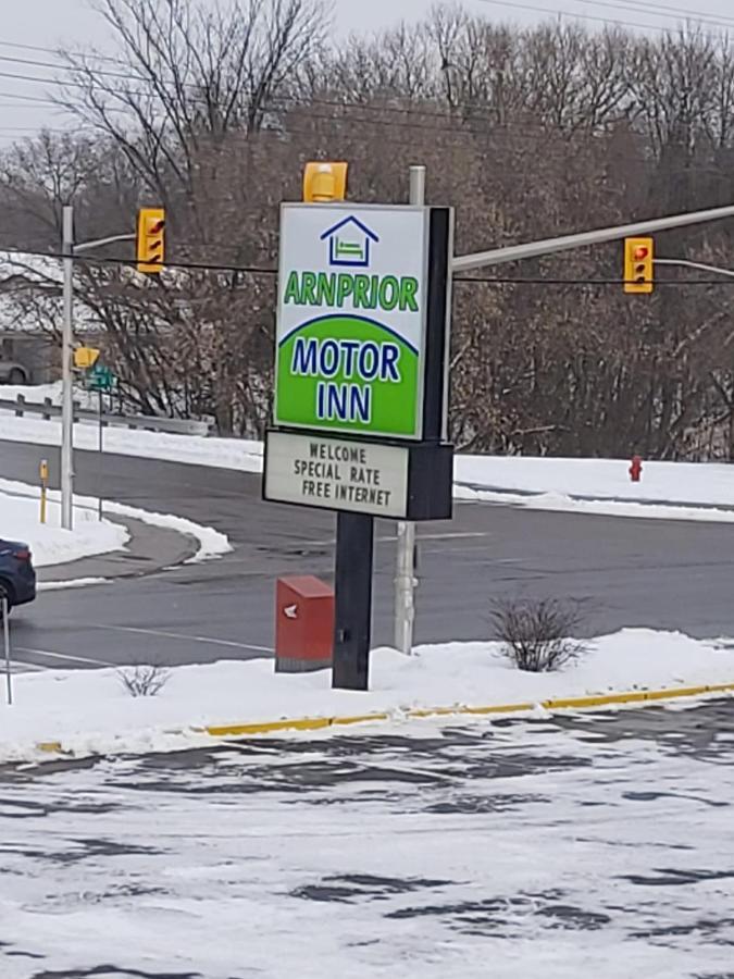 Arnprior Motor Inn Εξωτερικό φωτογραφία
