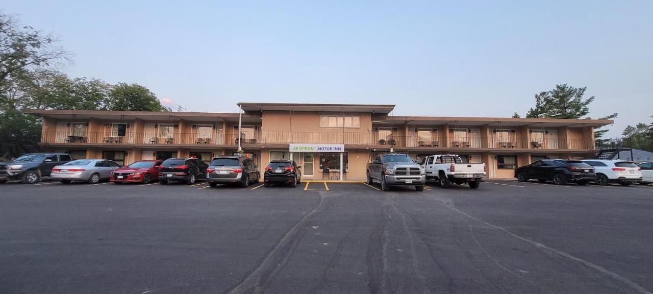 Arnprior Motor Inn Εξωτερικό φωτογραφία