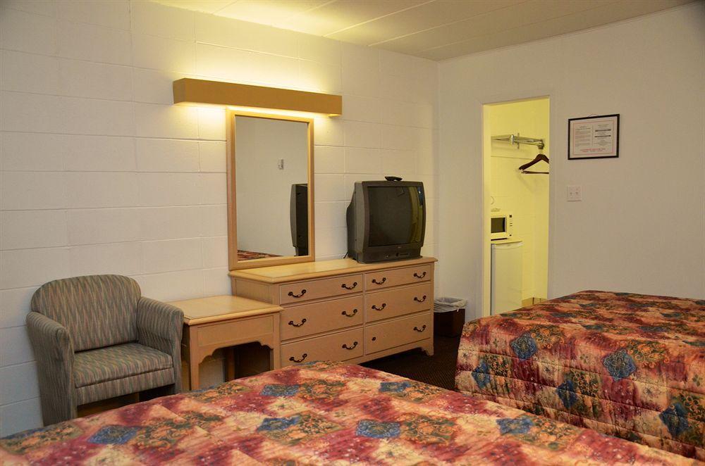 Arnprior Motor Inn Εξωτερικό φωτογραφία
