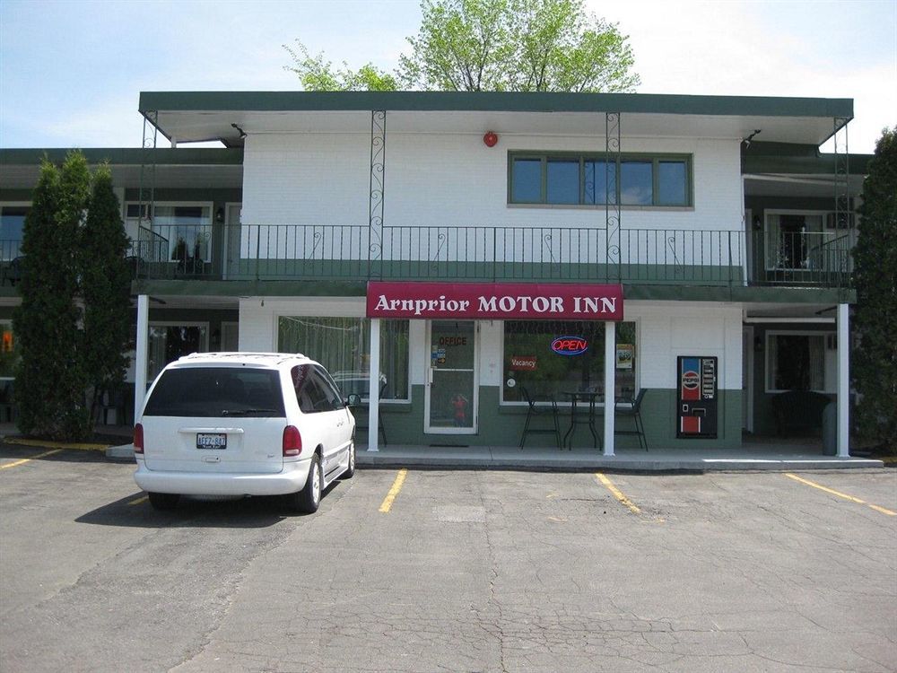 Arnprior Motor Inn Εξωτερικό φωτογραφία