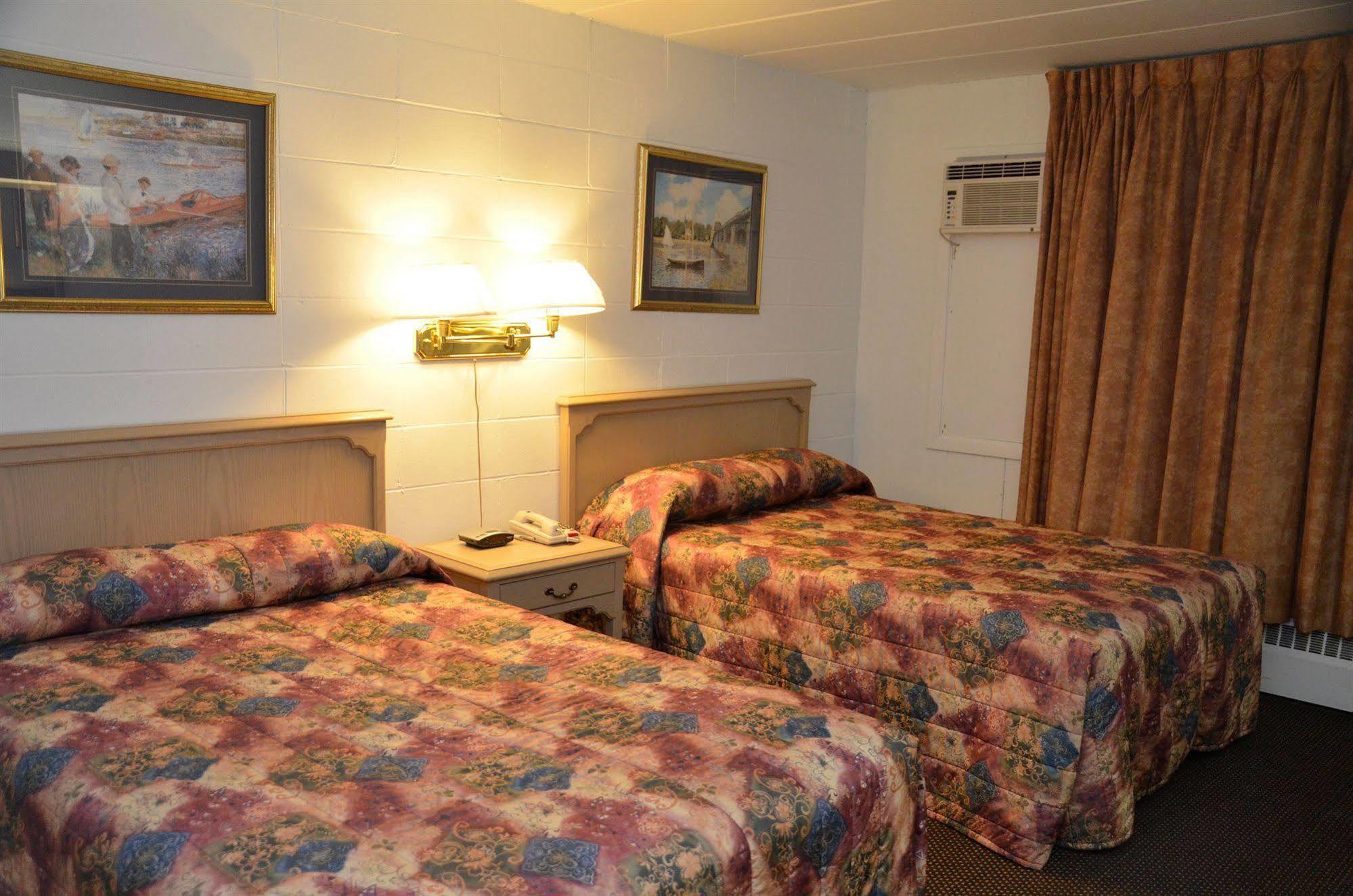 Arnprior Motor Inn Εξωτερικό φωτογραφία